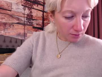 Natalie_Bitton Chaturbate stream image from February 21, 2026