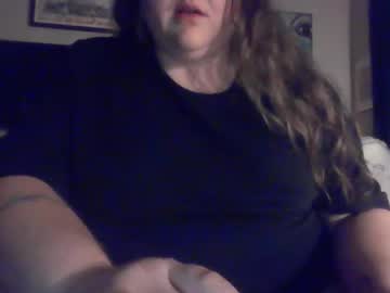Crystalizzzee stream image from February 21, 2026
