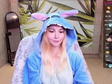 Fleximona Chaturbate stream image from February 21, 2026