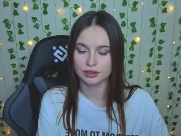 Aliceimonta Chaturbate stream image from February 21, 2026