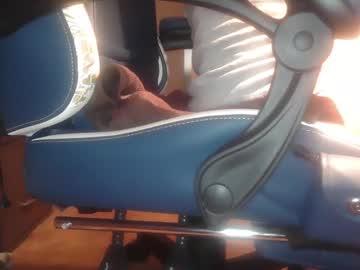 Peterinohio57 Chaturbate stream image from February 21, 2026