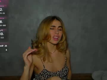 Moanamo Chaturbate stream image from February 21, 2026