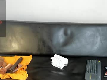Zane_Lux Chaturbate stream image from February 21, 2026