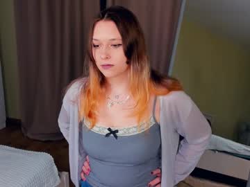 Adelinescaife Chaturbate stream image from February 21, 2026