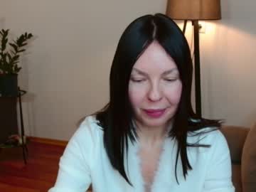 Little_Nicole_ Chaturbate stream image from February 21, 2026