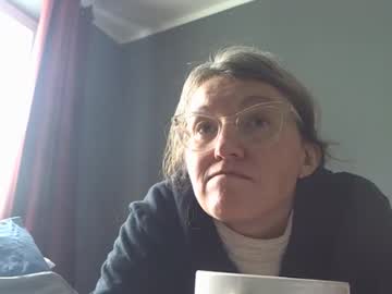 Starlagurl Chaturbate stream image from February 21, 2026