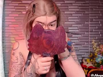Miia_Zarate Chaturbate stream image from February 21, 2026