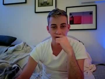 Hugolandcam Chaturbate stream image from February 21, 2026