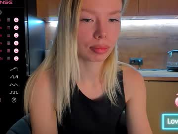 Olivia_Bells Chaturbate stream image from February 21, 2026