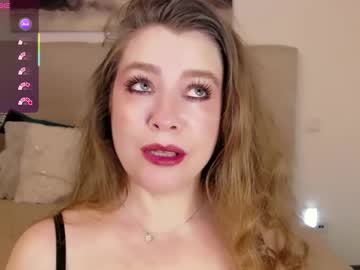 Petersemily Chaturbate stream image from February 21, 2026