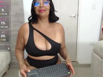 Ambarsofhia Chaturbate stream image from February 21, 2026