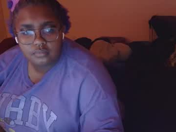 Misstrezzkristina Chaturbate stream image from February 21, 2026