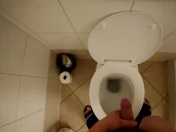 Dfgjklkgff Chaturbate stream image from February 22, 2026