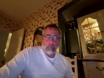 Joeystarlight Chaturbate stream image from February 22, 2026