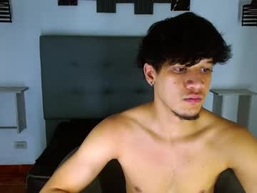 Isaac893386 Chaturbate stream image from February 22, 2026