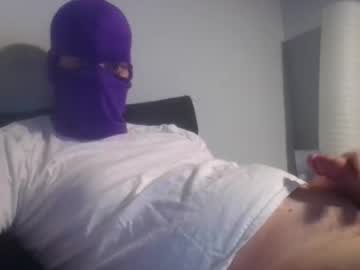 Bennybueno Chaturbate stream image from February 22, 2026