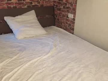 Lunawisp Chaturbate stream image from February 22, 2026