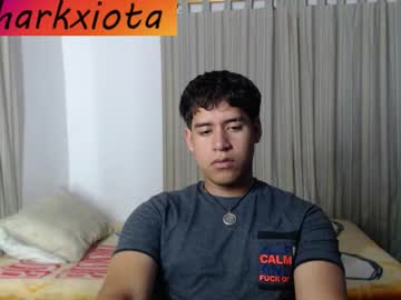 Sharky_G Chaturbate stream image from February 22, 2026