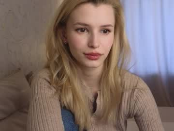 Yennaone Chaturbate stream image from February 22, 2026