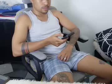 Supreymotyrone Chaturbate stream image from February 22, 2026