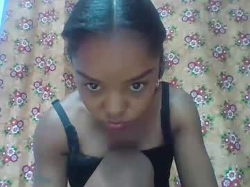 Elisa531052 Chaturbate stream image from February 22, 2026