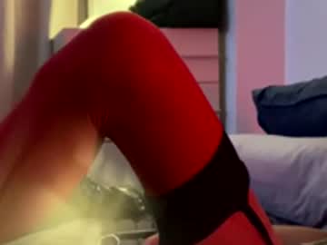 Pettababe Chaturbate stream image from February 22, 2026