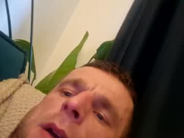 Wildmike93 Chaturbate stream image from February 22, 2026