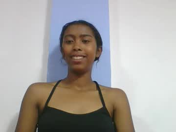 Noelina Chaturbate stream image from February 22, 2026