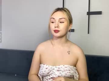 Sweetcandymuse Chaturbate stream image from February 22, 2026