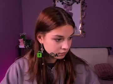 Amalialowell Chaturbate stream image from February 22, 2026