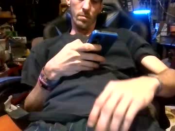Coreycrauswell6 Chaturbate stream image from February 22, 2026