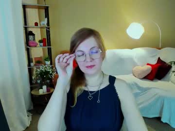 Youruniverser Chaturbate stream image from February 22, 2026