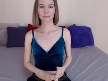 Eeleanorrigby Chaturbate stream image from February 22, 2026