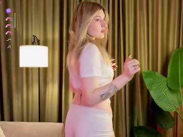 Honey_Kors Chaturbate stream image from February 22, 2026