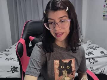 Sarahsmitt Chaturbate stream image from February 22, 2026
