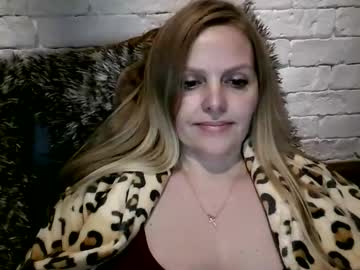 Angel_Girllovemy Chaturbate stream image from February 22, 2026