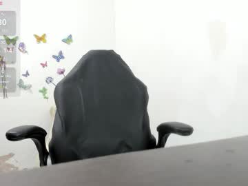 Zulay_Mom Chaturbate stream image from February 22, 2026