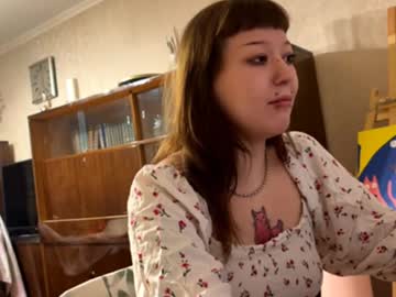 Eladiacouty Chaturbate stream image from February 22, 2026