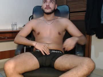 Santiexxx Chaturbate stream image from February 22, 2026