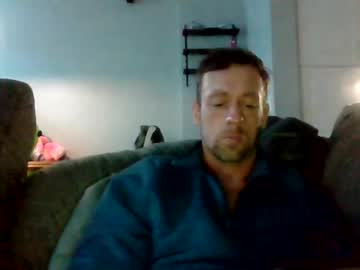 Mattsmith999331 Chaturbate stream image from February 23, 2026
