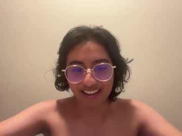 Queen871679 Chaturbate stream image from February 23, 2026