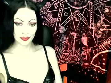 Missmoondoll Chaturbate stream image from February 23, 2026