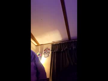 Lilbit4u Chaturbate stream image from February 23, 2026