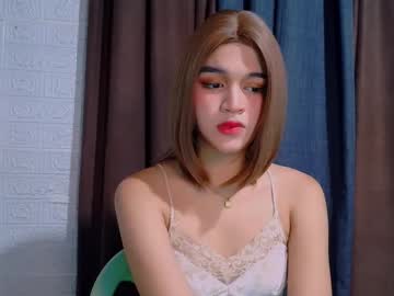 Lux_White Chaturbate stream image from February 23, 2026