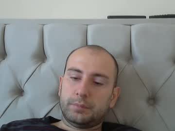 Aymax95 Chaturbate stream image from February 23, 2026