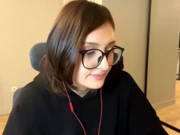 Edelmirahyatte Chaturbate stream image from February 23, 2026