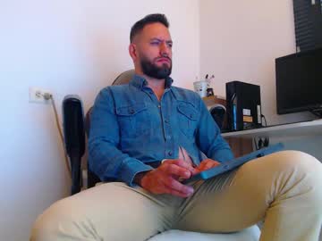 Esteban7984068 Chaturbate stream image from February 23, 2026