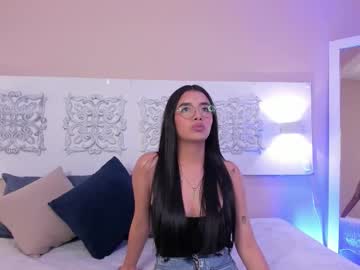 Lunaloverss_ Chaturbate stream image from February 23, 2026