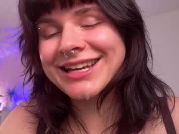Ginavontease Chaturbate stream image from February 23, 2026