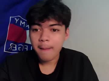 Midnightasianboytoy Chaturbate stream image from February 23, 2026